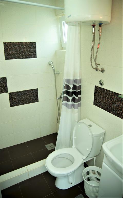 Grejm Family Apartments Petrovac Екстер'єр фото