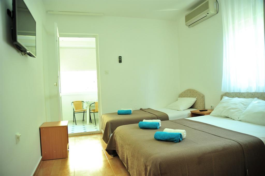 Grejm Family Apartments Petrovac Екстер'єр фото